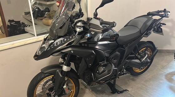 BMW R 1300 GS TRIPLE BLACK 